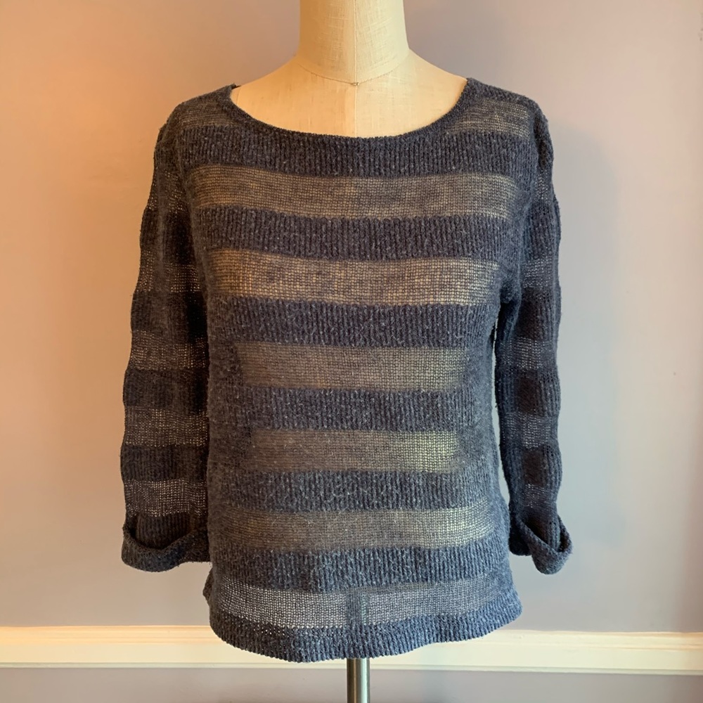 Topshop blue textured tone on tone striped crew neck 3/4 sleeve sweater Size 6